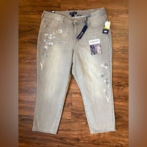 Bandolino Women's Light Gray Floral Straight Leg Jeans